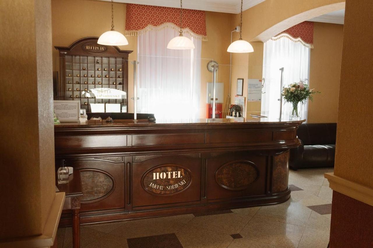 Hotel Jakub Sobieski Oława Exterior foto